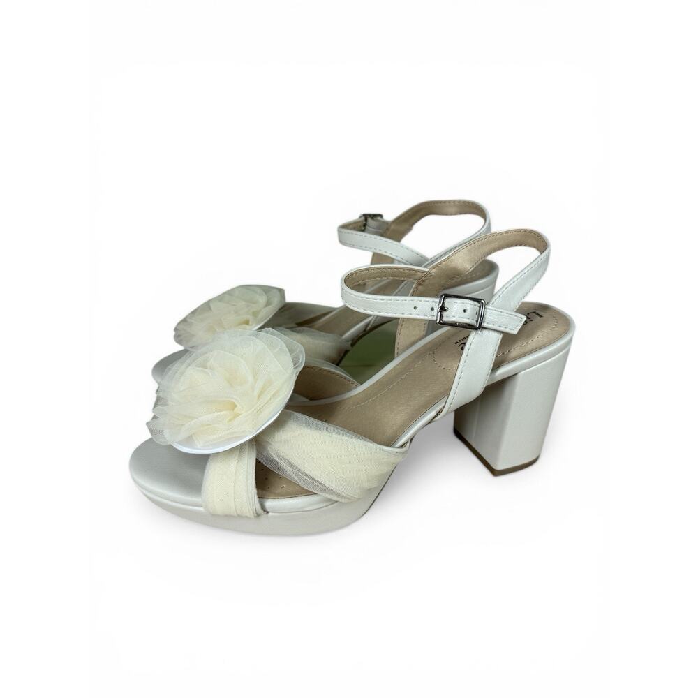 7.5M Life Stride Last Dance 3 Bone Platform Block Heel Floral Sandals